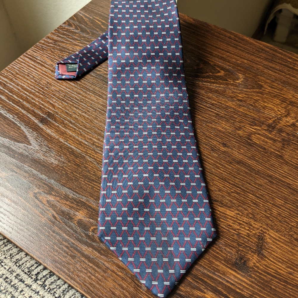 Burt Pulitzer Collectors Edition Navy Blue Red Geometric Men's Silk Necktie